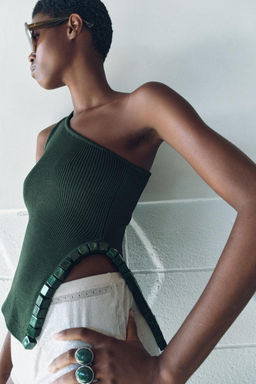 ASYMMETRIC KNIT TOP WITH CUT-OUT DETAIL AND BEADS - Zara фото 3