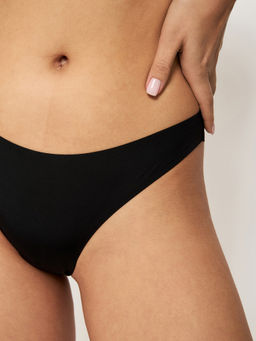 Трусы стринг жен Bambi черный - Infinity Lingerie фото 4