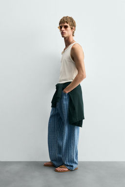 TANK T-SHIRT WITH CONTRAST TOPSTITCHING - Zara фото 4