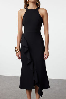 TRENDYOLMILLA Siyah Astarl? Volanl? Dokuma S?k Abiye Elbise TPRAW19BB0144 фото 25