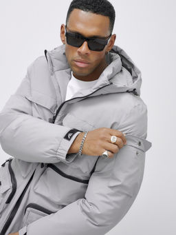 Куртка спортивная мужская зимняя с капюшоном светло-серого цвета 3222SS - Wonderrman фото 11