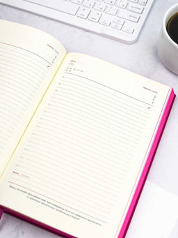 Ежедневник недатированный ESCALADA, #ИЛОН МАСК, А5, 160 л., арт. 67257/ 15 ВАЧЕТТО МАЛИНОВЫЙ