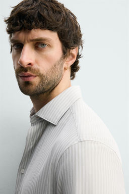 CAMISA REGULAR FIT / Verde / Crudo - Zara фото 5