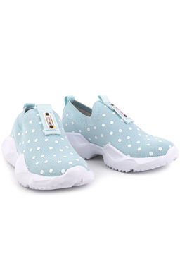 Кроссовки для активного отдыха