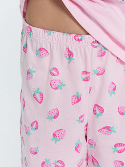 Комплект для девочек (футболка, шорты) розовый с принтом клубника - Mark formelle фото 6