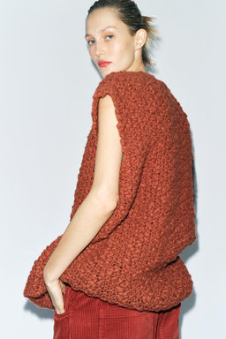 OVERSIZE TEXTURED KNIT VEST - Zara фото 2