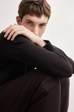 Camiseta en punto gofrado Slim Fit - H&m фото 4