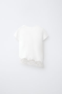 CAMISETA LISA BAJO ENCAJE / Blanco