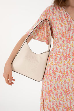 Kad_n Krem _anta Sepette S_rpriz _ndirim