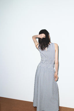 GINGHAM CHECK MIDI DRESS - Zara фото 5