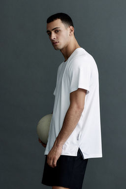 Camiseta de deporte en DryMove Regular Fit