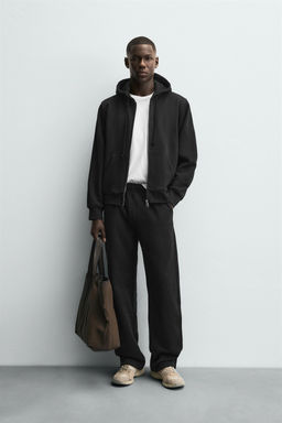 REGULAR FIT JOGGER TROUSERS
