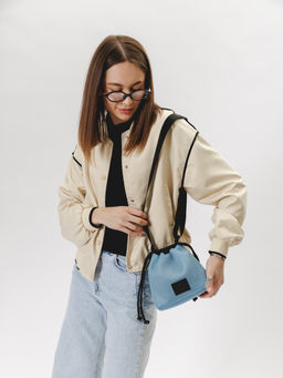 V88 43 72 Сумка женская