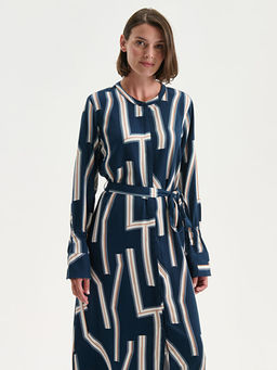 Bisiklet Yaka Desenli Elbise