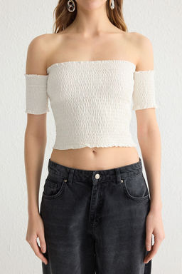 Ac?k Mavi Fitted/Vucuda Oturan Carmen Yaka Crop Gipeli Esnek Orme Bluz TWOSS25BZ00173 - Trendyolmilla фото 13