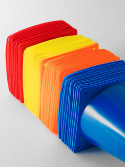 Конус FN Cones Without Holes (23cm) Red