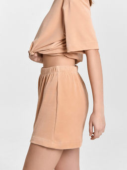 КОМПЛЕКТ ЖЕНСКИЙ (ДЖЕМПЕР, ШОРТЫ)