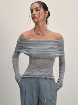 Вязаный лонгслив с открытыми плечами из 100% шерсти / Zarina