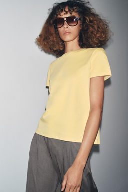 SHORT SLEEVE INTERLOCK T-SHIRT