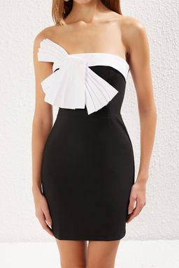 Siyah-Beyaz Fiyonk Detayl? Dokuma Mini Dugun/Nikah S?k Abiye Gece Mezuniyet Elbisesi TPRSS25EL00104 - Trendyolmilla фото 3