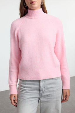 Pembe Yunlu Dik Yaka Triko Kazak TWOAW25KZ00043