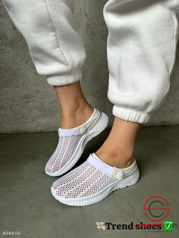 Шлепки женские резиновые