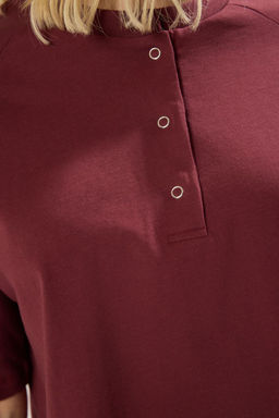 Bordo Kal?n Pamuklu Relaxed/Rahat Kal?p Crop Truvakar Kol C?tc?tl? Orme T-Shirt TWOSS25TS00021