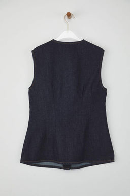 Koyu Mavi Dugme Detayl? Fitted Denim Yelek TWOAW26YE00014 - Trendyolmilla фото 6