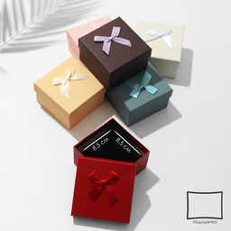 Цена за 6 шт. Коробочка подарочная под браслет, часы «Клетка», мелкая, 9×9 см, (полезная часть 8.5×8.5 см,) МИКС