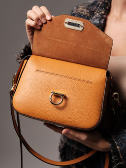 Сумка кожаная кросс-боди Azaro 3684 оранжевый карандаш