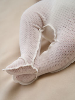 Ползунки с закрытой ножкой "Молоко" из ажурного хлопка 0+