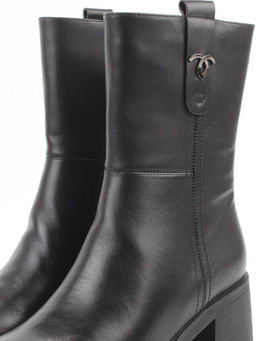 01-M43-5 BLACK Ботинки демисезонные женские (натуральная кожа, байка)