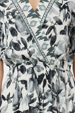 Siyah Bask?l? Cicek Desenli A Kesim Kruvaze Yaka TWOSS24EL00953 - Trendyolmilla фото 3