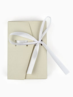 Цена за 5 шт. Коробка под бижутерию «Бежевая», 12×8.5×3 см