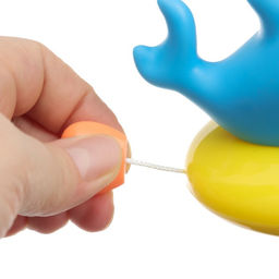 Заводная игрушка для ванны Крошка Я «Дельфин», с брызгалкой