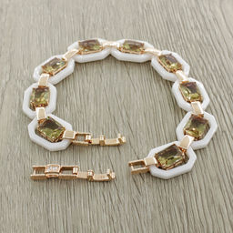 Браслет Октагон из белой керамики с Султанитом, покрытие под золото, длина 18см - Agat77 фото 3