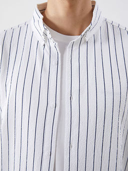 Slim Fit ?izgili Erkek G?mlek