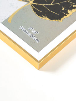 Фоторамка для фото 15×20 см «Современная классика», пластик, под золото и белый, 20.8×15.8×1.5 см