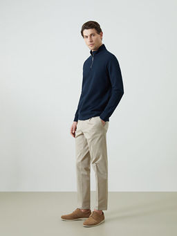 Dik Yaka Erkek Sweatshirt
