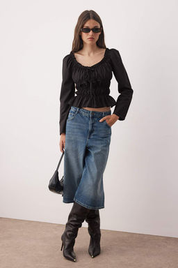 Siyah Fitted Carmen Yaka Fiyonk Detayl? Dokuma Bluz TWOAW26BZ00147