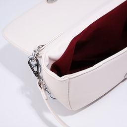 Сумка-мессенджер на магните, цвет белый - Simaland фото 7