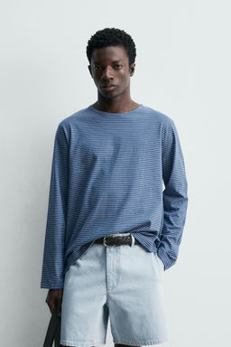 CAMISETA JACQUARD RAYAS / Azul