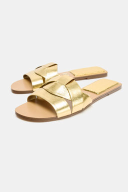 SANDALIA PLANA PIEL CRUZADA / Oro - Zara фото 9