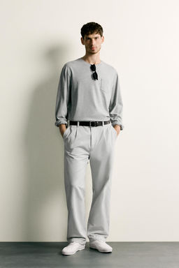 CAMISETA REGULAR FIT MANGA LARGA / Gris vigor?