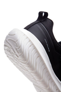 Кроссовки для тренинга Черный