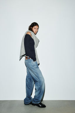TRF LOW-RISE BAGGY TAPERED JEANS - Zara фото 3