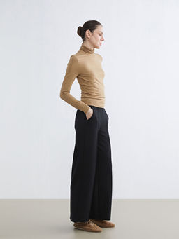 Standart Fit Geni? Pa?a Kad?n Pantolon