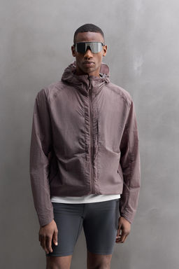 REFLECTIVE WINDCHEATER JACKET - Zara фото 2