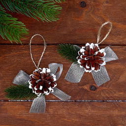 Подвеска новогодняя на ёлку «Шишка и веточка» набор 2 шт.