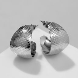 Серьги-кольца Широкие рельефные, цвет серебро, d=2,6 см